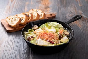 キャベツとたらこのチーズアヒージョ