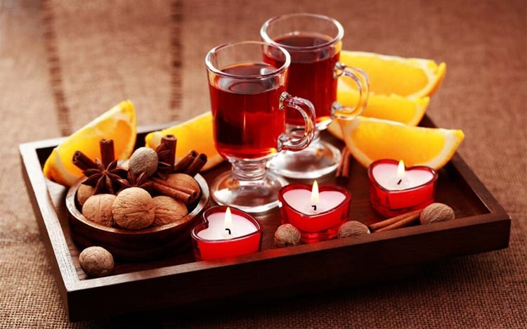 睡眠コラム 眠りを誘う食べ物 & 飲み物